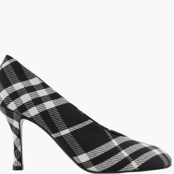 Burberry Checked Pattern Slip-on Pump - Picture 2 of 7